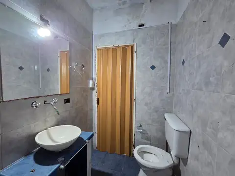 VENTA PH 3 AMBIENTES CON TERRAZA PROPIA Y PATIO