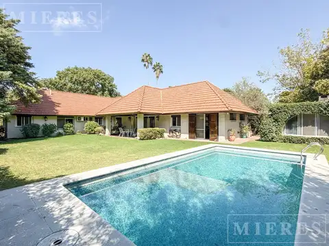 Casa en venta en Olivos Golf Club