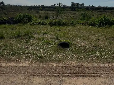 Terreno en venta - Altos de San Lorenzo 