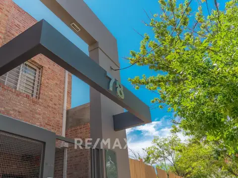 ALQUILER OFICINA CIPOLLETTI CENTRO