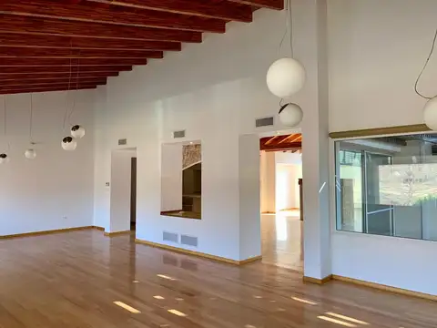 Venta Casa Categoria Premium Country Estancia Q2 5 Dormitorios desarrollada en una planta