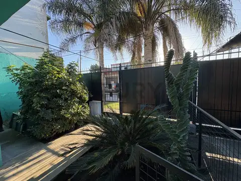 Casa 6 ambientes con 3 baños