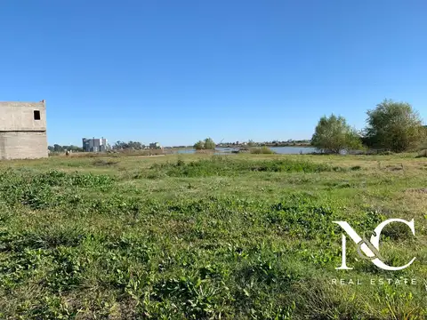 Terreno en Venta de 695,0 m2