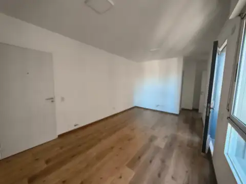 27 de Febrero 730 , Piso 7