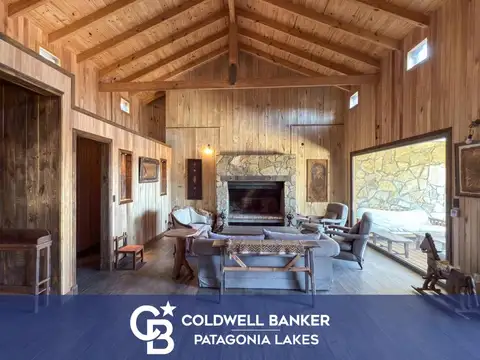 VENTA Casa principal y casa accesoria lote 6700 m2  B° Vallescondido San Martin de los Andes