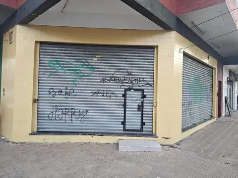 Excelente local en centro de Laferrere de 34 m²