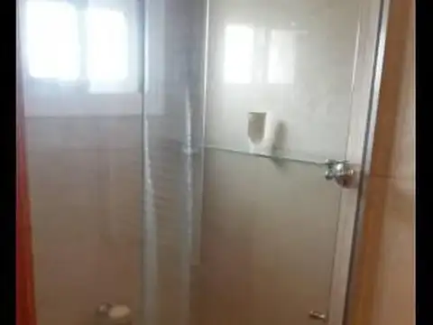 Casa en Venta con 5 cocheras