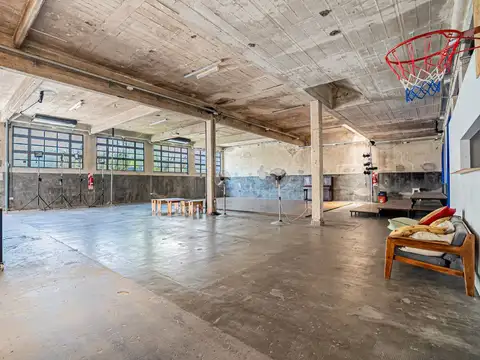 Venta Propiedad mixta en Villa Urquiza Galpon 