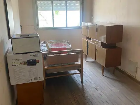 VENTA CASA, 3 HABITACIONES, ZONA CENTRO