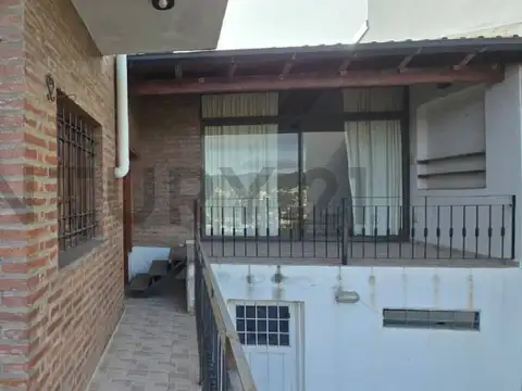 Italia 121 , Piso 0