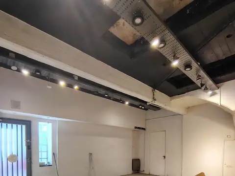 Galpon en Alquiler 8  mts Frente