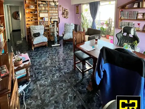 Departamento 4 ambientes con 2 baños