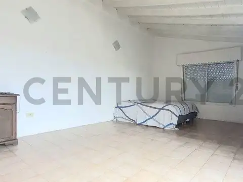 VENTA PH 2 AMB. CASEROS APTO CRÉDITO - PERMUTA