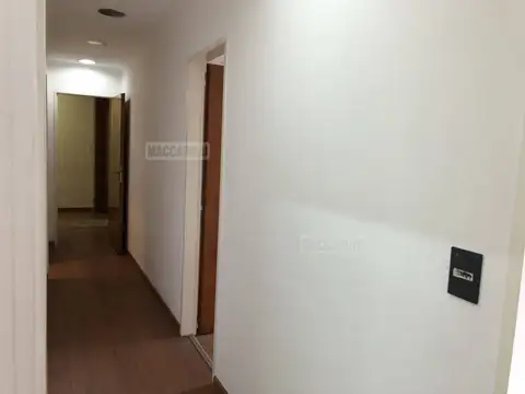 Oficina - Venta - Argentina, Capital Federal - AV RIVADAVIA 8481