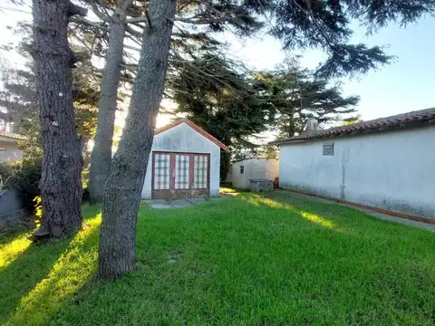 Avenida 10 entre Paseo 105 y 106