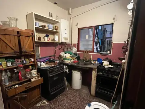 Depto Tipo Casa en Venta 50 años