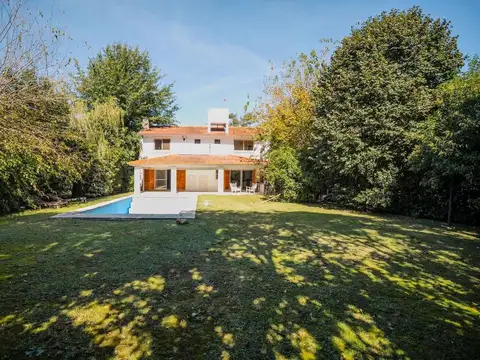 Casa en Venta en La Martona, USD 230.000