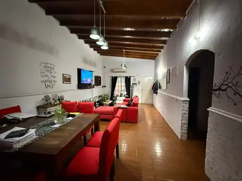 Venta Casa con pileta -Escobar