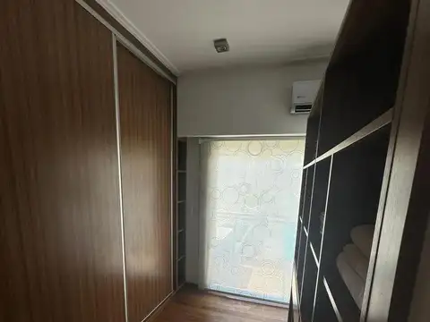 Conesa e/ Alvear y Almirante Brown