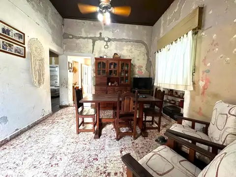 Depto Tipo Casa en Venta 49 años