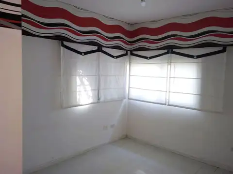 Casa 3 ambientes en venta, Barrio de Vicenzo Pilar