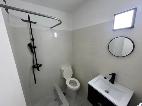 Av Libertador 2600, Piso 1