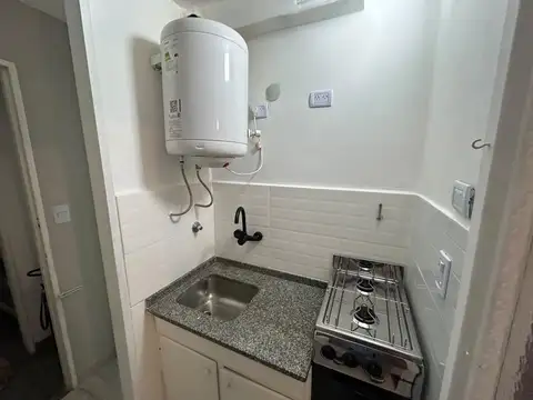 Departamento en Alquiler en Olivos Vias/Rio, $ 650.000