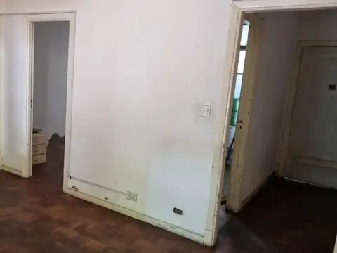 Departamento 4 ambientes con 2 baños