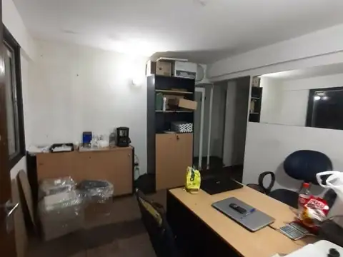 IMPORTANTE GALPON SOBRE AVENIDA 500 M2 CUBIERTOS -  EL PALOMAR - ZONIF. C 2