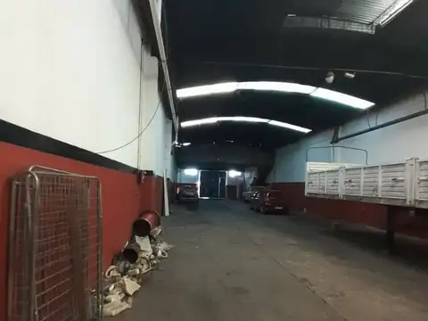 IMPORTANTE GALPON SOBRE AVENIDA 500 M2 CUBIERTOS -  EL PALOMAR - ZONIF. C 2