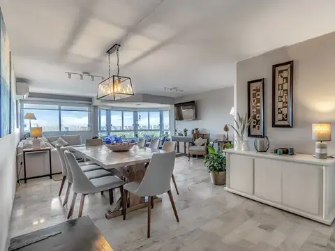 VENTA APARTAMENTO 4 DORMITORIOS PUNTA DEL ESTE