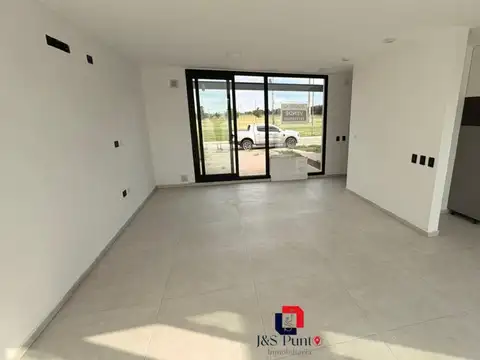 Casa en Docta Avenida