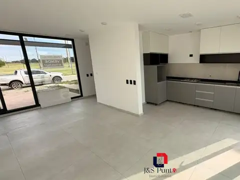 Casa en Docta Avenida