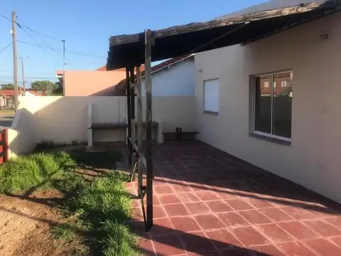 CALLE 4 ESQ. 71