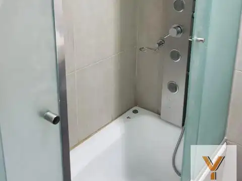 Casa venta  4 dormitorios 3 baños 1 cochera 600 mts 2 totales - Coronel Brandsen