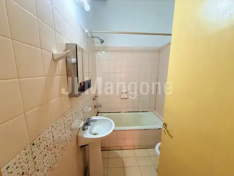 Depto Tipo Casa en Alquiler al Este