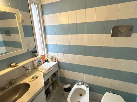 Departamento en venta Zona Chauvin. 3 ambientes. Al frente. Reciclado