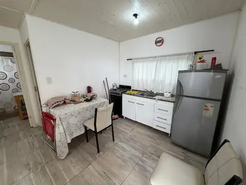 Quinta 2 dormitorios en venta La Plata con pileta