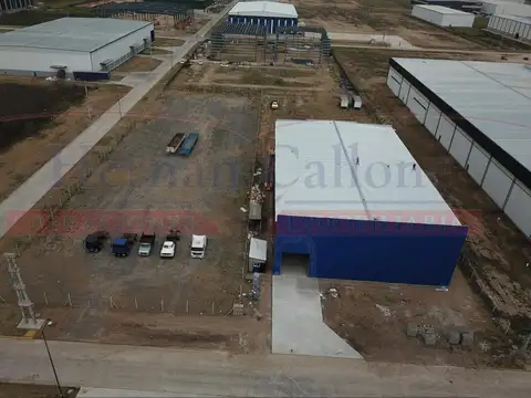 NAVE INDUSTRIAL 1.500 M² EN EL POLO INDUSTRIAL DE SPEGAZZINI