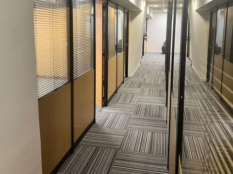 Oficina Comercial Premium de 1160m² en Microcentro:
