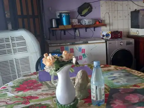 VENTA CASA 3 AMBIENTES EN MORENO MULTIFAMILIAR