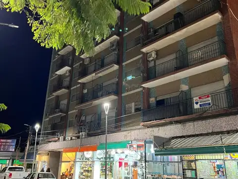 VENTA DEPARTAMENTOS CÉNTRICOS-TERMAS DE RIO HOND0