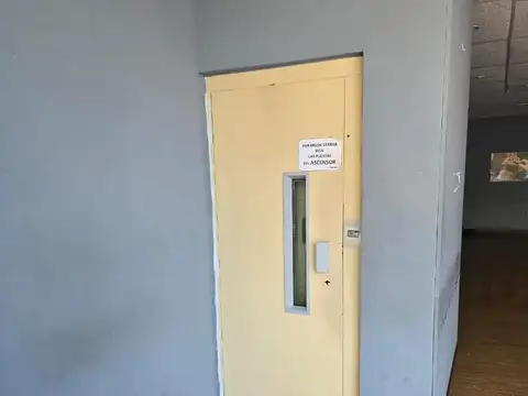 Oficina en Alquiler 30 años