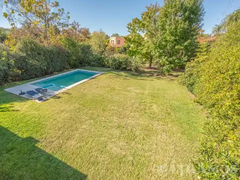 Casa 6 ambientes con 6 baños
