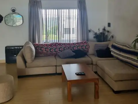 Carlos Darwin 300