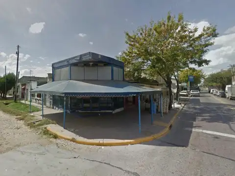 2 LOCALES + 2 DEPARTAMENTOS - LIBERTAD