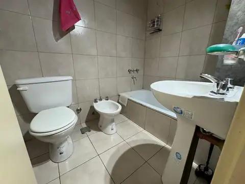 Venta de Departamento MONOAMBIENTE en Caseros, Tres de Febrero