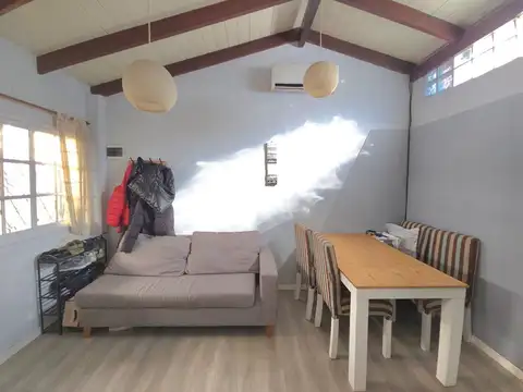 Depto Tipo Casa en Venta en Villa Adelina, USD 65.000
