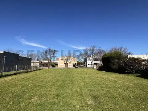 Lote 700m2 en Barrancas De Iraola, Hudson - Venta
