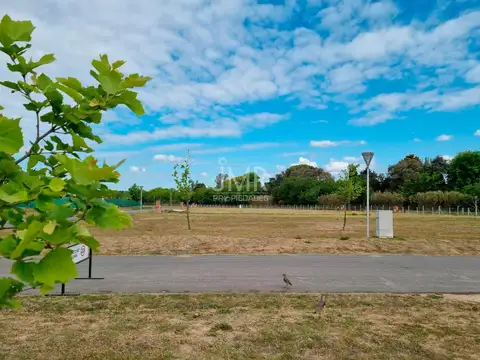 JMR Propiedades | Barrio El Aljibe | Lote en Venta 261 m2